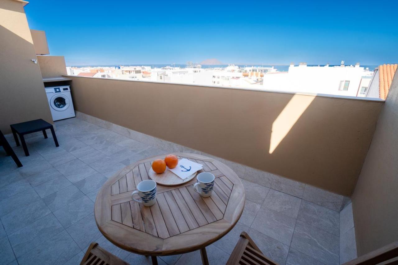 דירות קורלחו Precioso Atico Con Vistas Al Mar Parking Gratuito מראה חיצוני תמונה