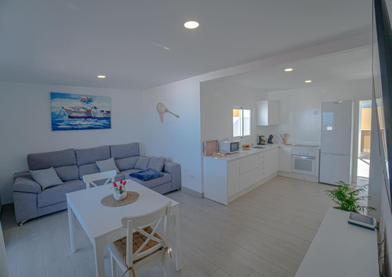דירות קורלחו Precioso Atico Con Vistas Al Mar Parking Gratuito מראה חיצוני תמונה